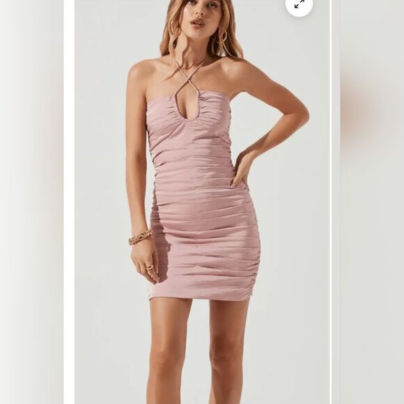NWT ASTR the Label Pink MERIDA RUCHED HALTER NECK MINI DRESS  size S - Picture 1 of 4